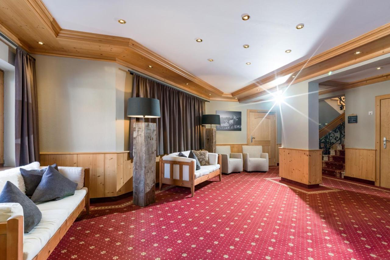 Hotel Blizz フィンケンベルク エクステリア 写真