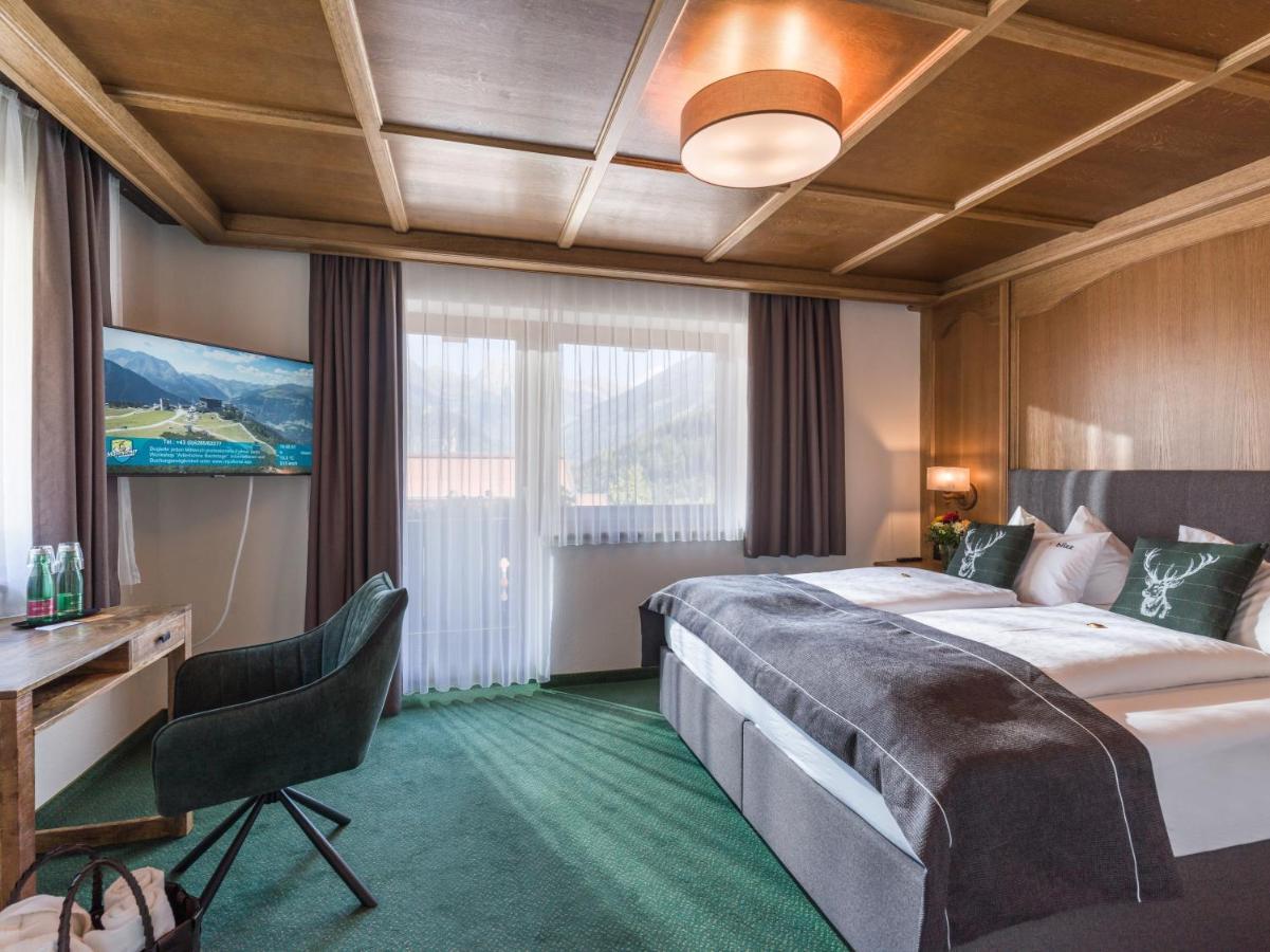 Hotel Blizz フィンケンベルク エクステリア 写真