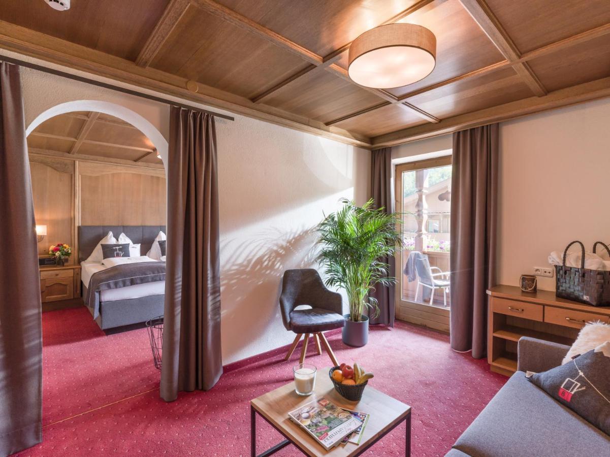 Hotel Blizz フィンケンベルク エクステリア 写真
