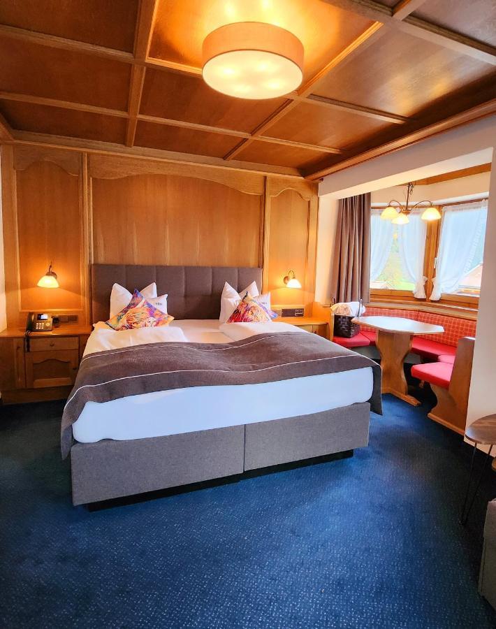 Hotel Blizz フィンケンベルク エクステリア 写真
